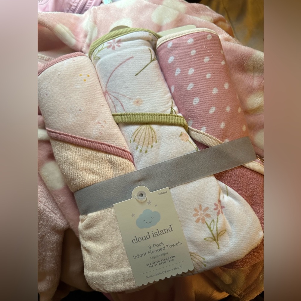 Newborn swaddle blankets